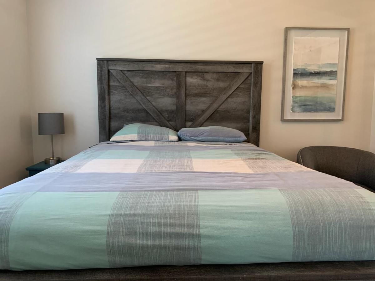 Oceanside Getaway Close to Beach and Legoland - Housity
