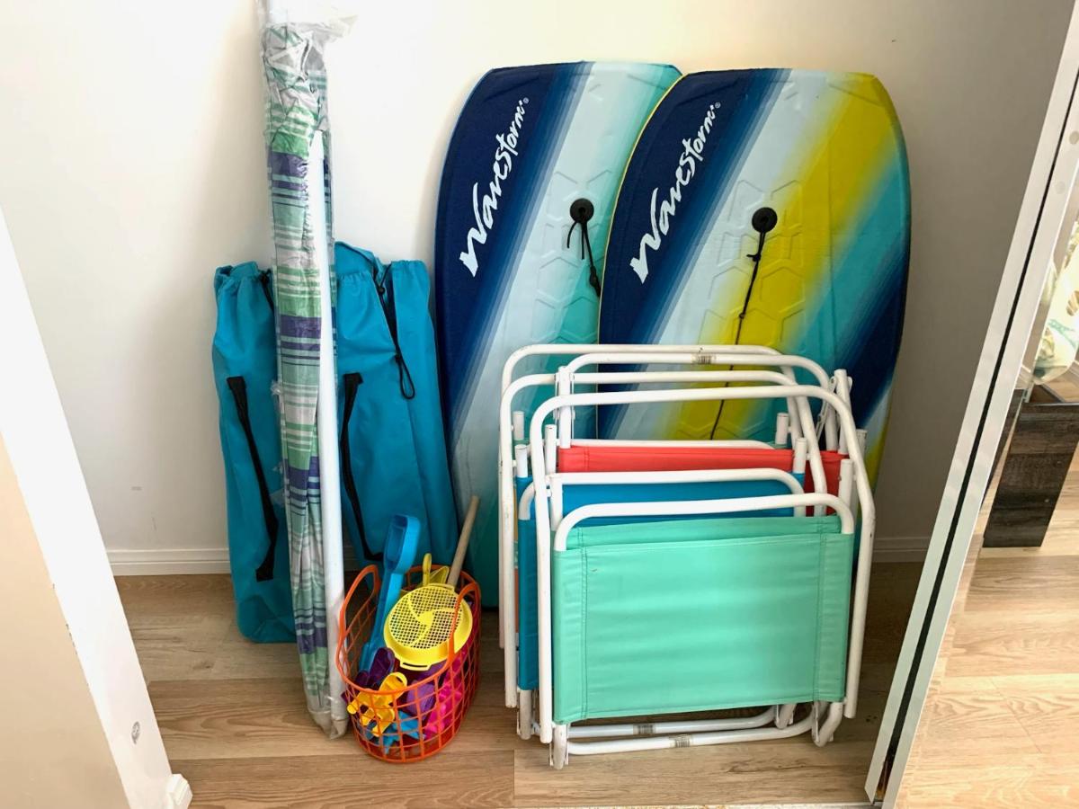 Oceanside Getaway Close to Beach and Legoland - Housity