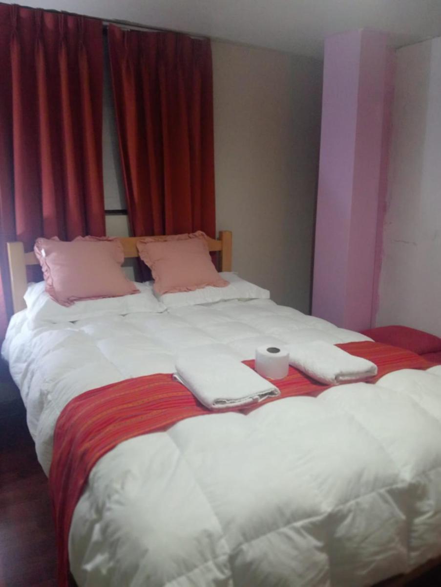 Yllari's Inn - Housity