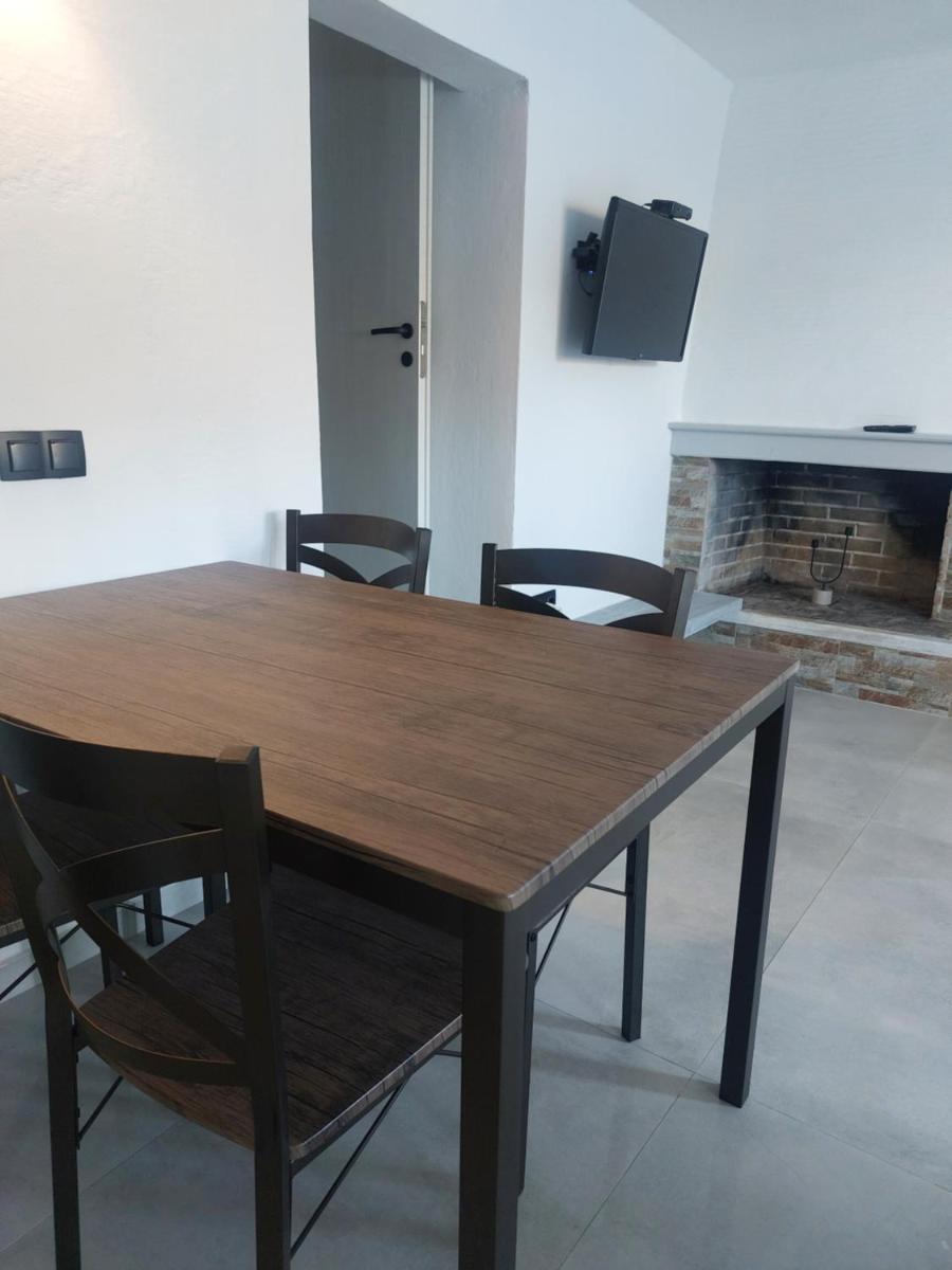 Apomero Apartment in Rochari Panormos - Housity