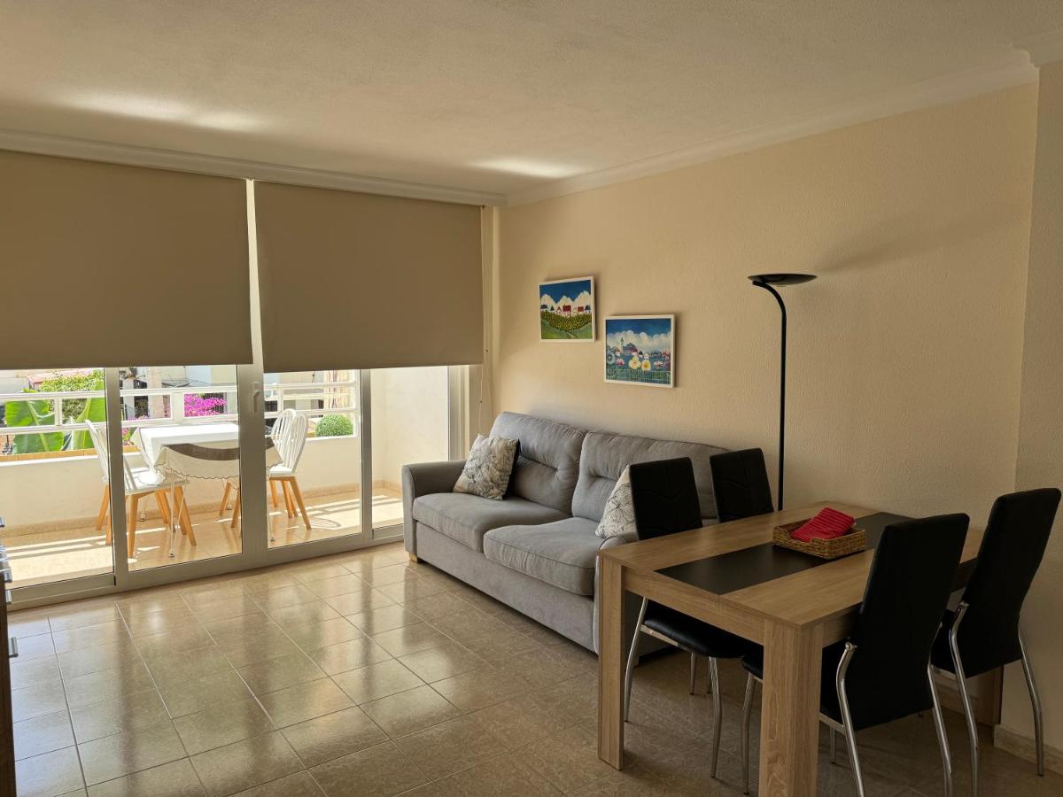 Apartamento reformado en Apartamentos Tanife, Playa del Inglés - Housity