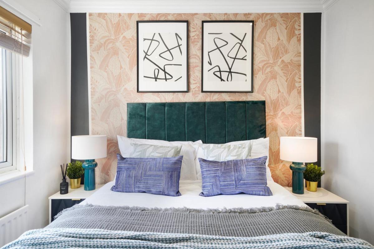 Suitetrails - BRAND NEW - Delightful Abode in London - Garden