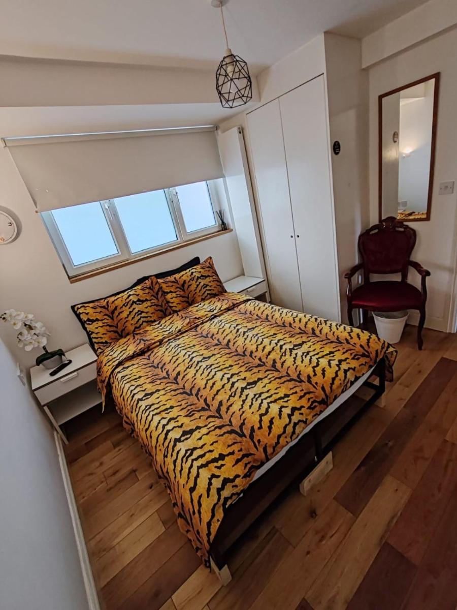 LGBTQ-Double room - Housity