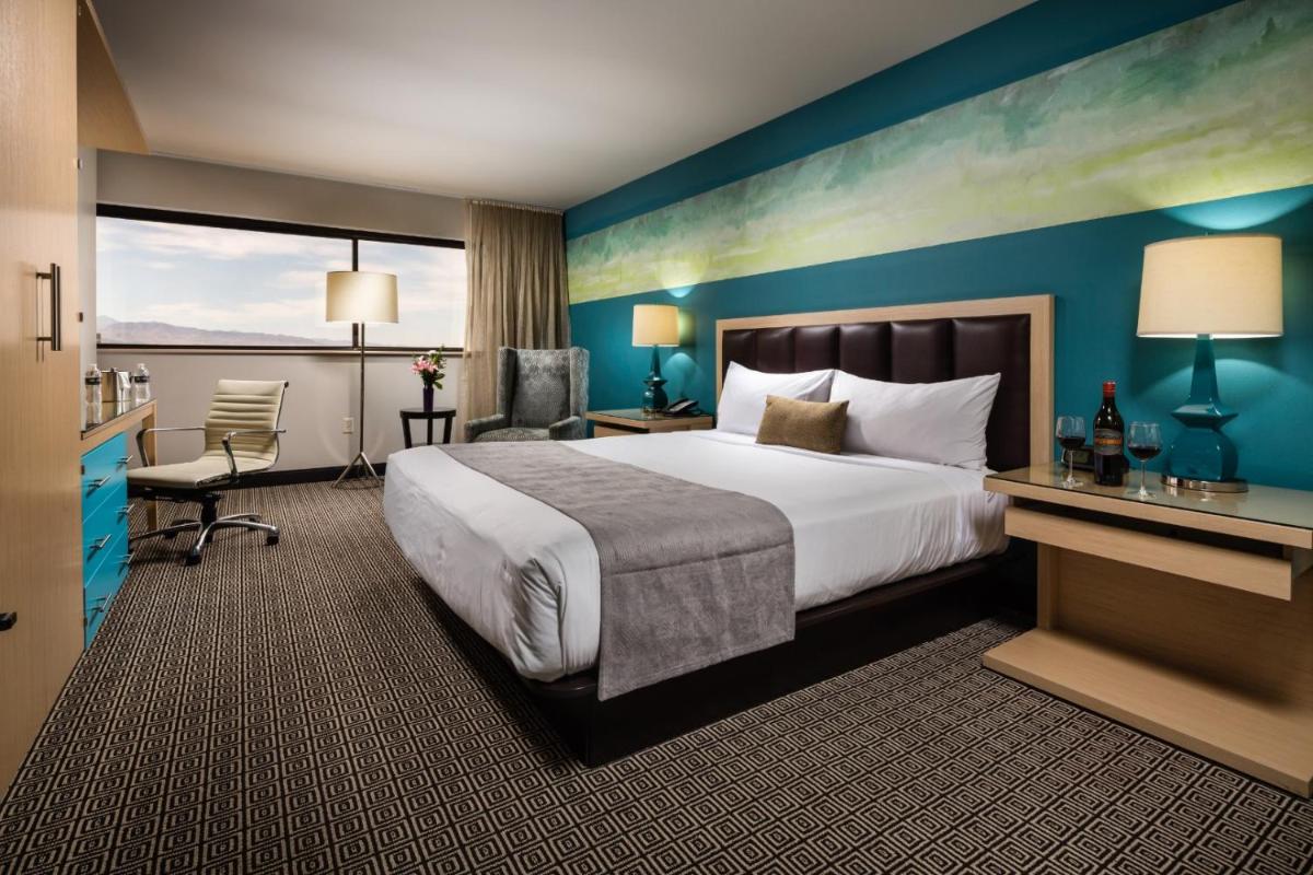 Downtown Grand Hotel & Casino - Housity