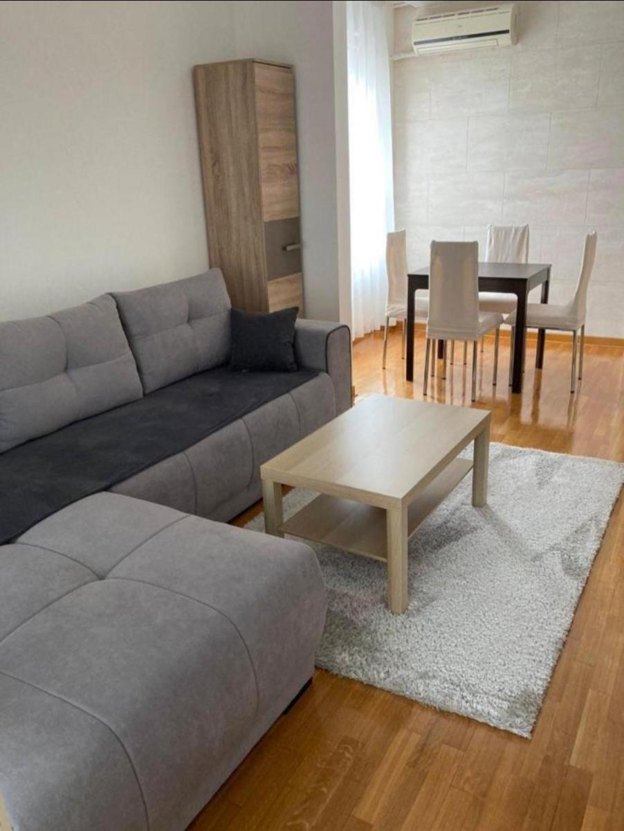 Apartment Belville, Suncokret 34 - Housity