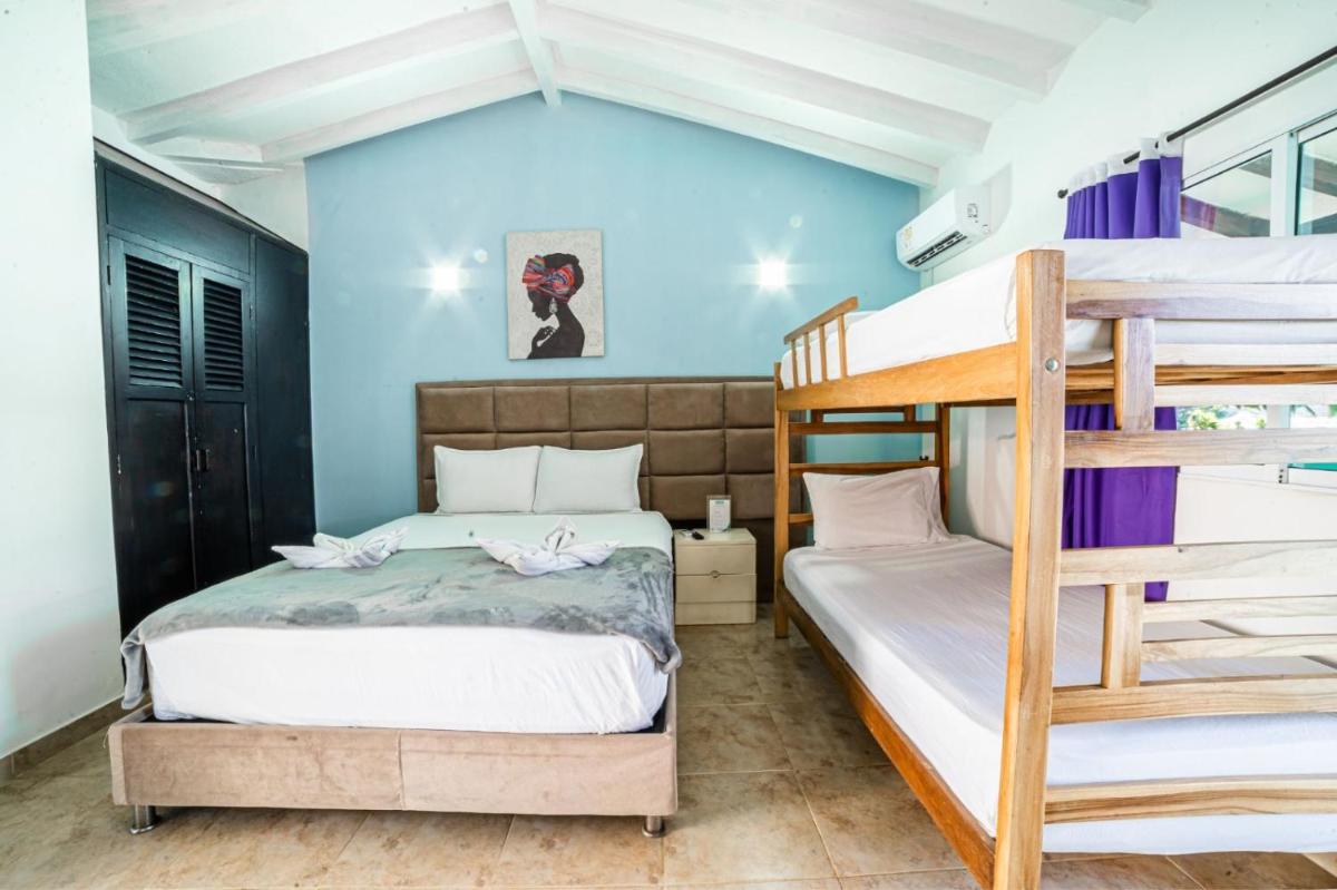 Hotel Los Veleros Santa Marta - Housity