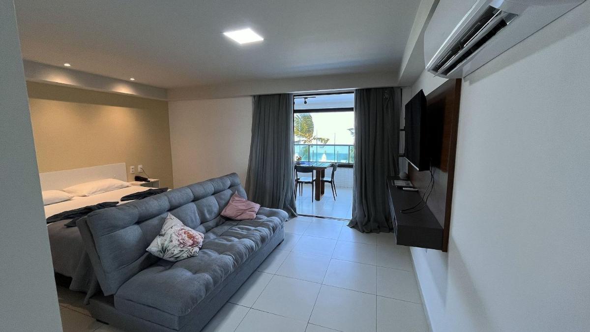Flat Frente Mar - Praia de Tabatinga - Housity