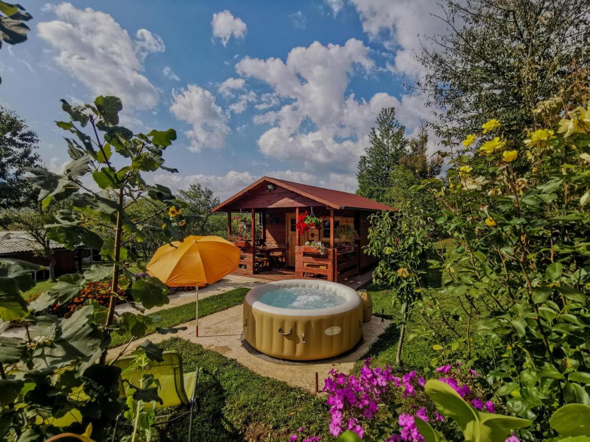 Suitetrails - Cottage La Sierra with JACUZZI