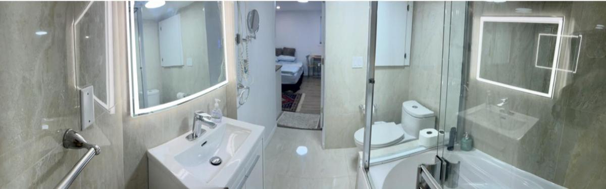 Resort style home living - Housity