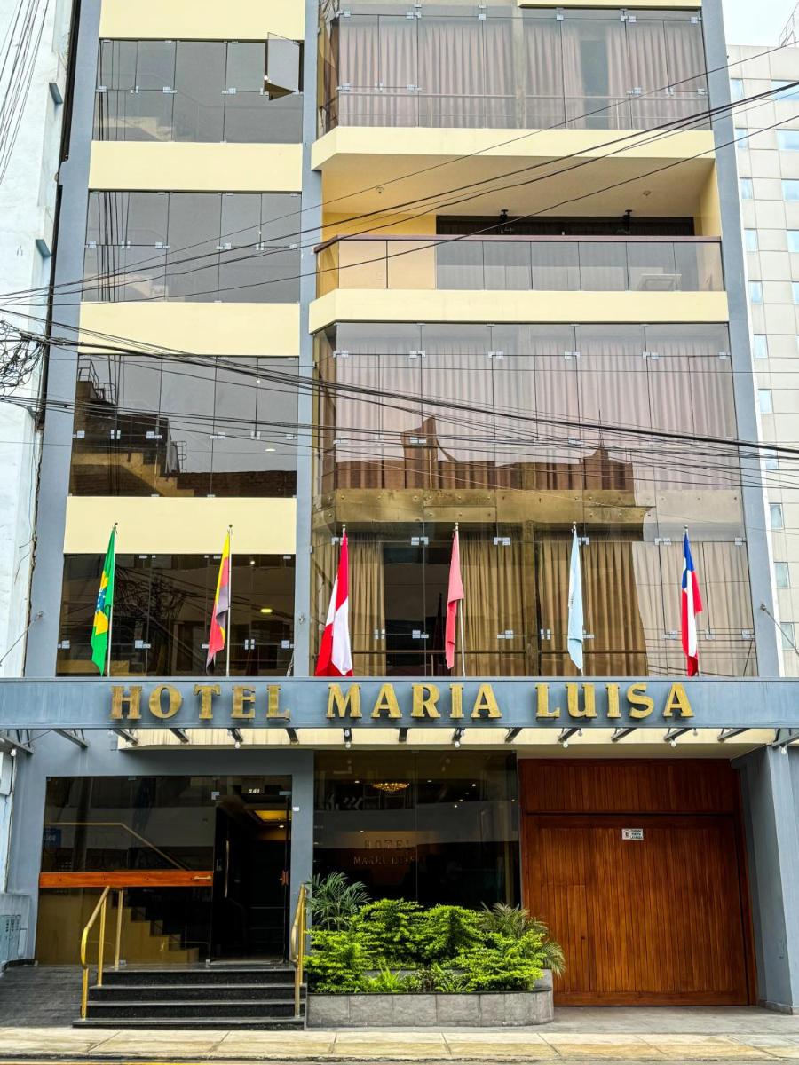 Hotel María Luisa - Housity