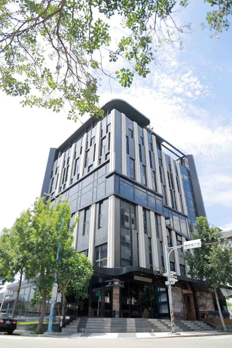 Boda Hotel - Housity
