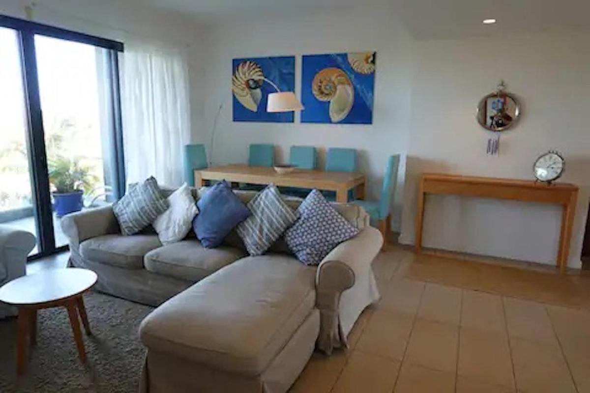 Azuri Ocean & Golf Village, 3 Bedroom Apartment - Housity