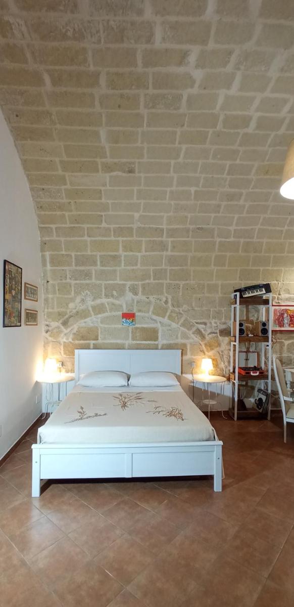 Palazzo Saraceno apartments-Antico Rifugio - Housity