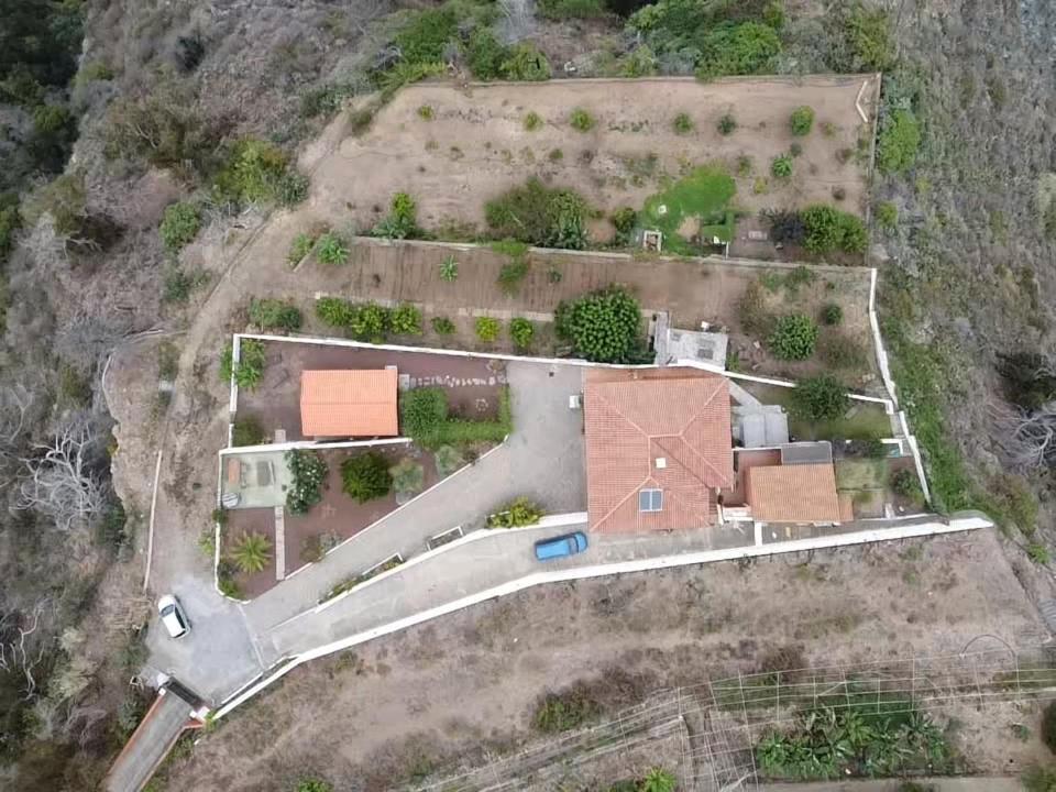 CASAS EN FINCA ECOLÓGICA EL BICLEN, NATURALEZA, CALMA Y VISTAS al MAR, - Housity