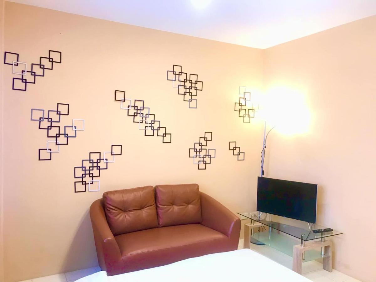 The Luka Guesthouse and Restaurant - Housity