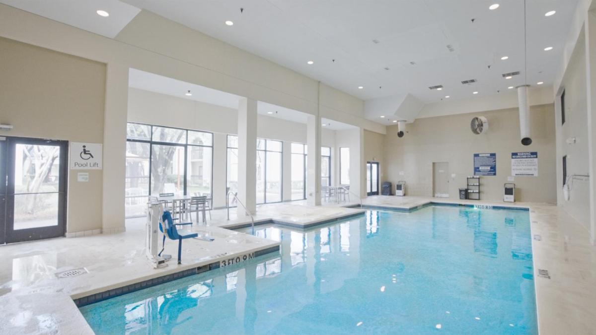 Holiday Inn Irving Las Colinas, an IHG Hotel - Housity