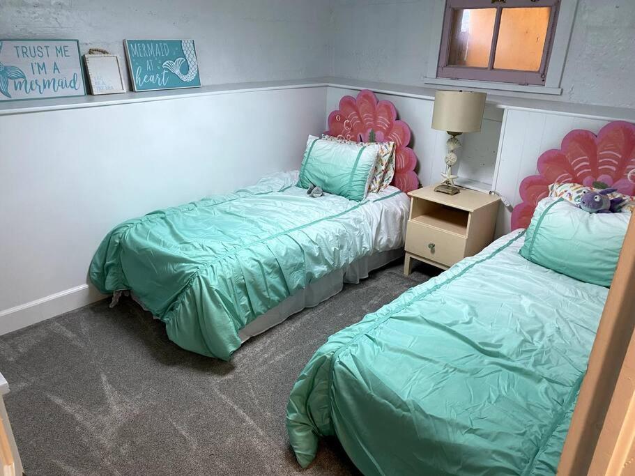 Renovated Historic Manti Home - 11 beds - Housity