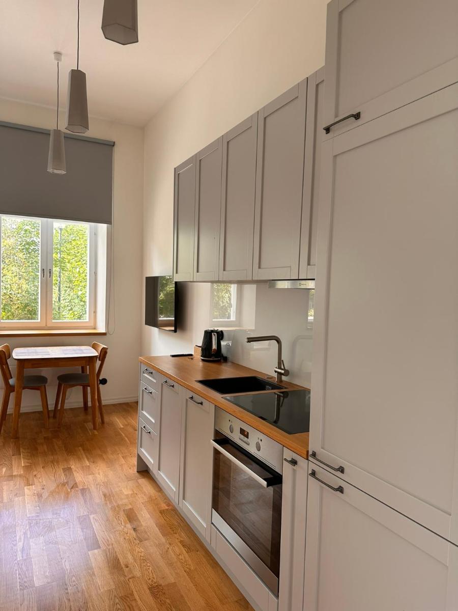 Piiri Apartment - Housity