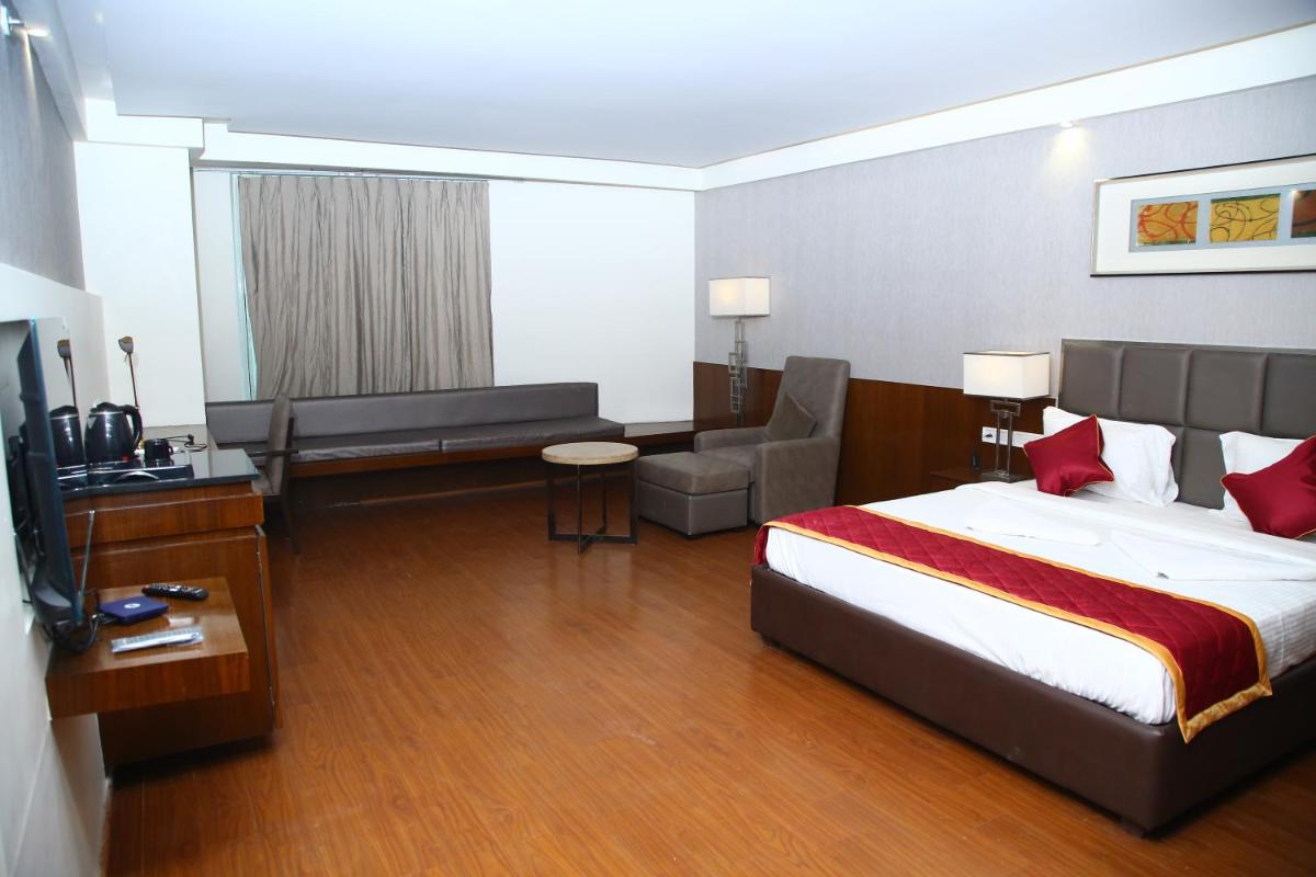 SVM Hotel Hospitality - Hizvo