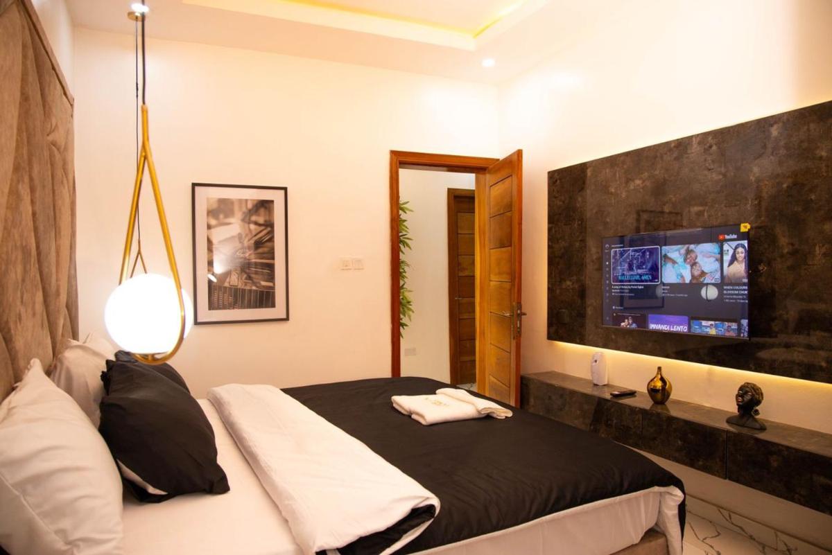 Shortlet Apartment - Housity