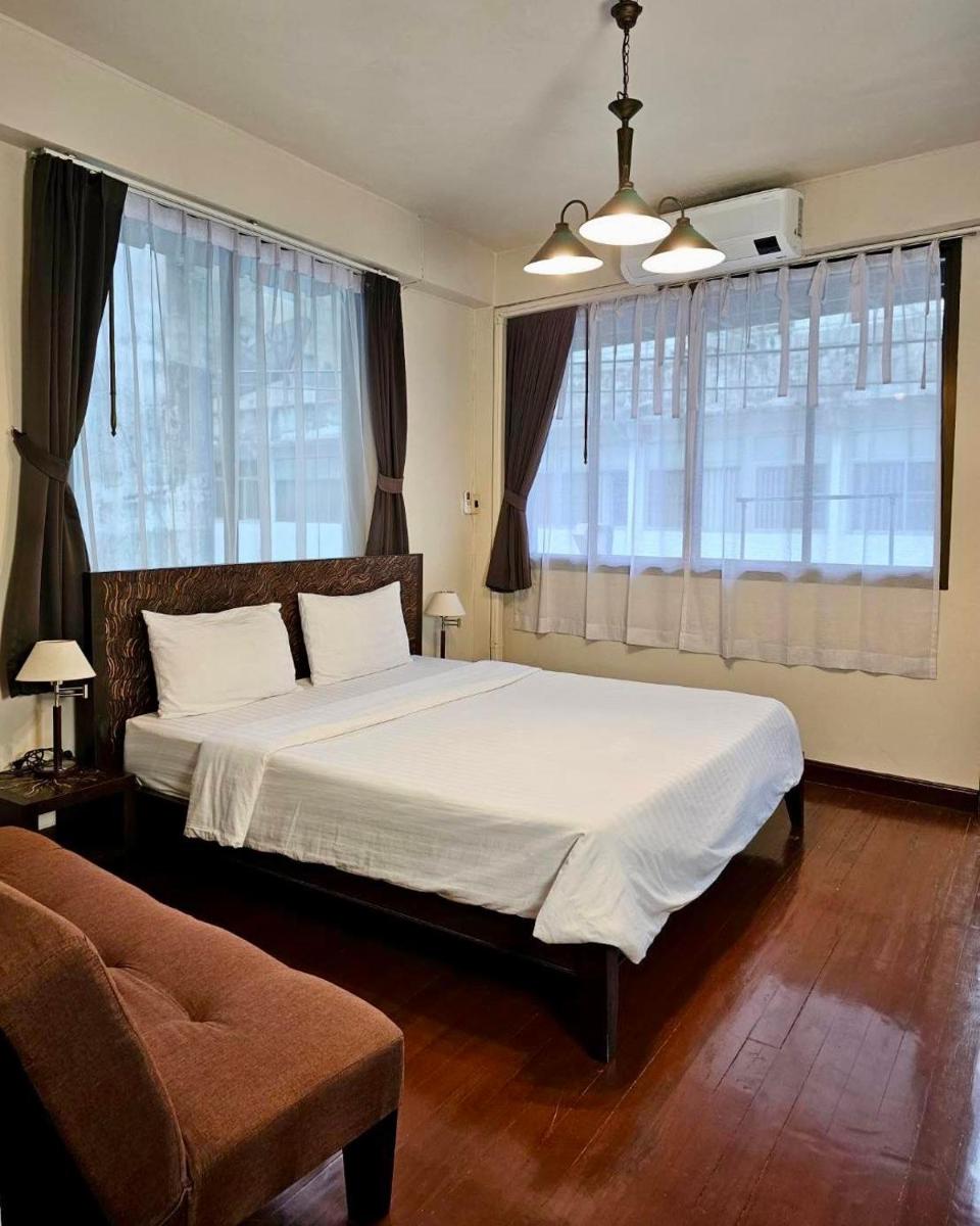 Baan Glang Soi Restaurant & Guesthouse - Hizvo