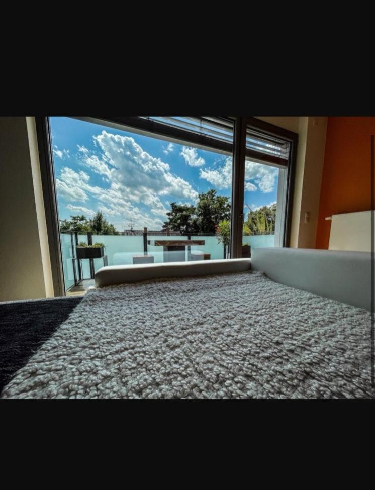 Zimmer - Modernes Apartment mit 45 qm. - Housity