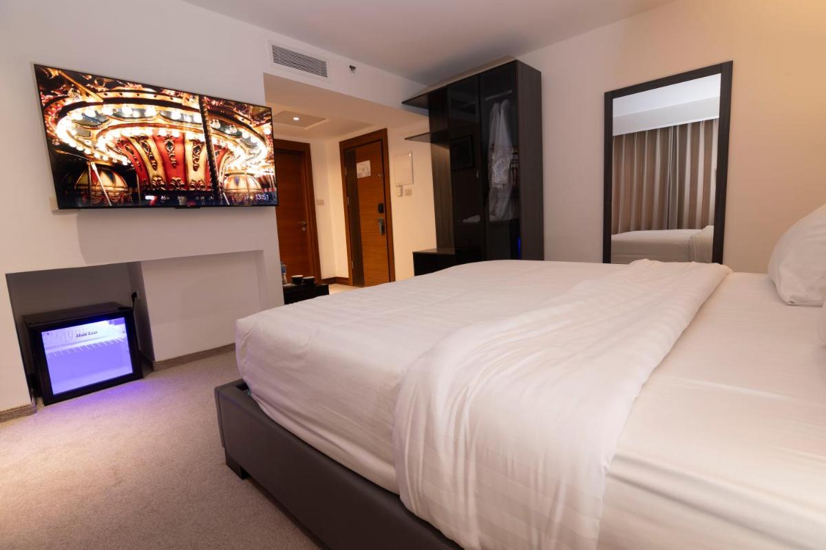 Ocean Grand Hotel - Ramallah - Housity