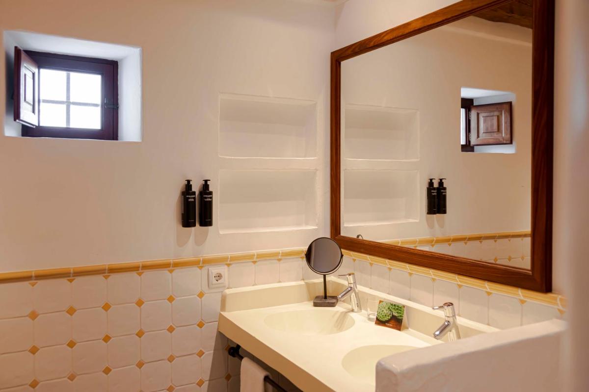 Imagen de la galería de Ca Na Xica - Hotel & Spa, en Sant Miquel de Balansat