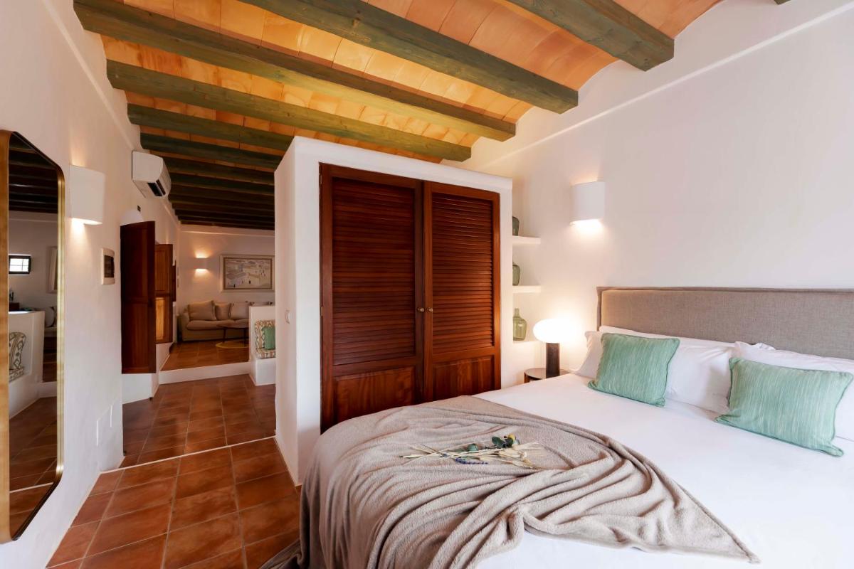Cama o camas de una habitación en Ca Na Xica - Hotel & Spa