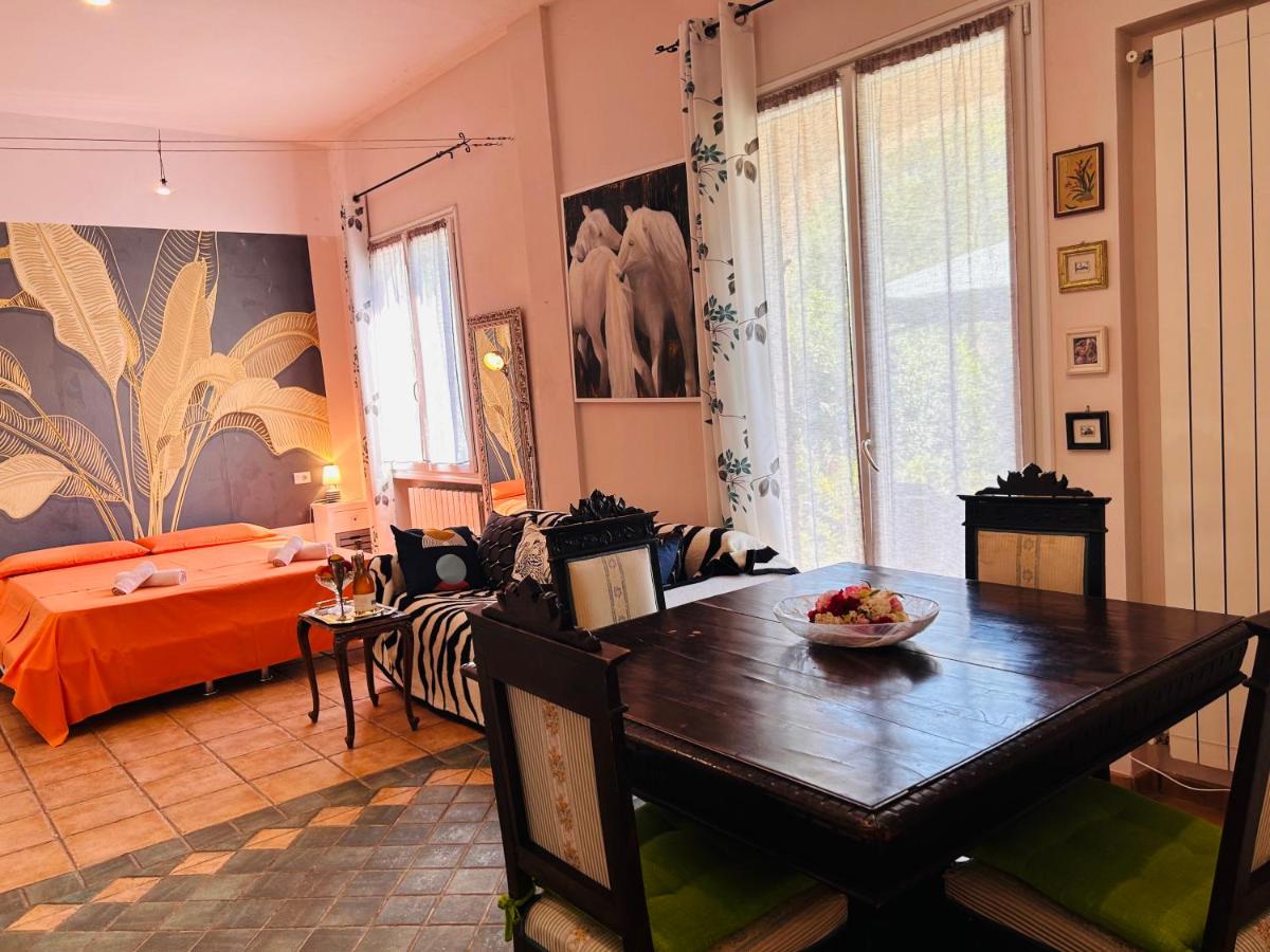 House of artist - Housity