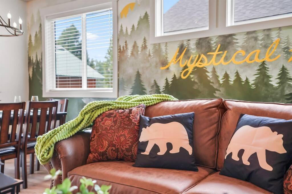 Sierra Miracle - Housity