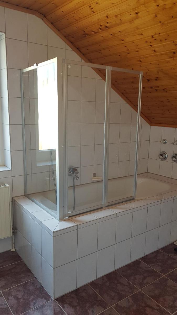 Ferienwohnung Schwarz - Housity