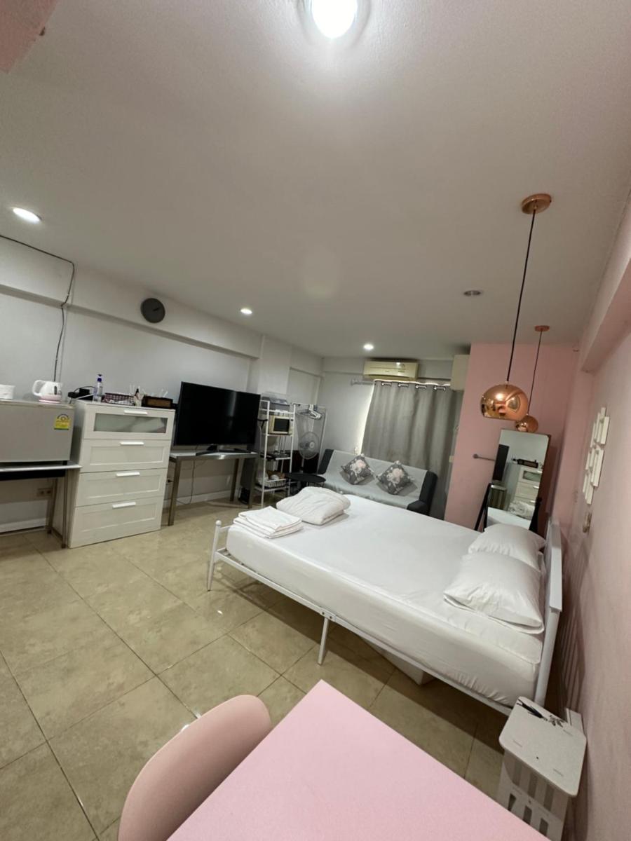 Sweet Honey Tossed Private Condo - Housity