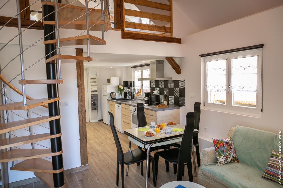 Les Cigognes de Rosheim - Housity