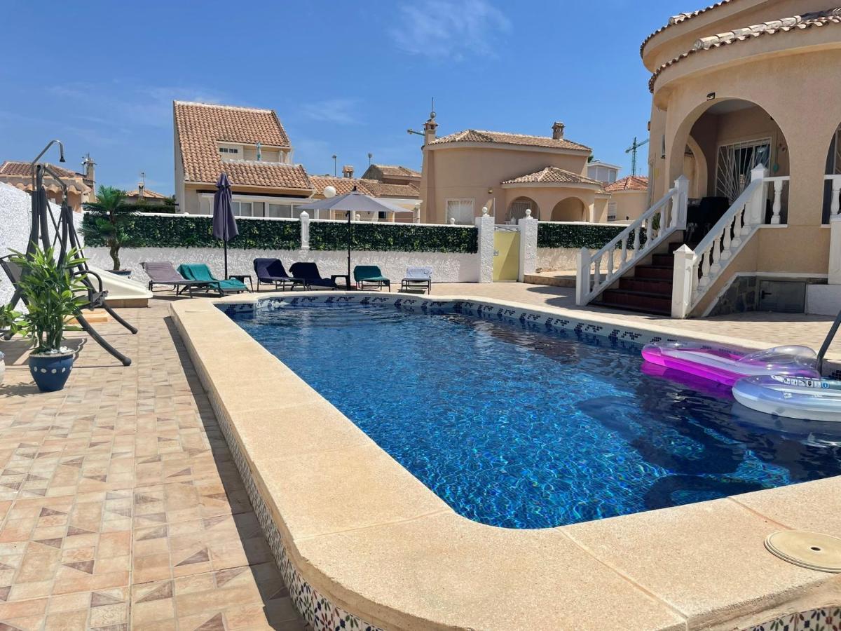 Villa Veranos, Rojales, Benijofar, Alicante, Valencia - Housity