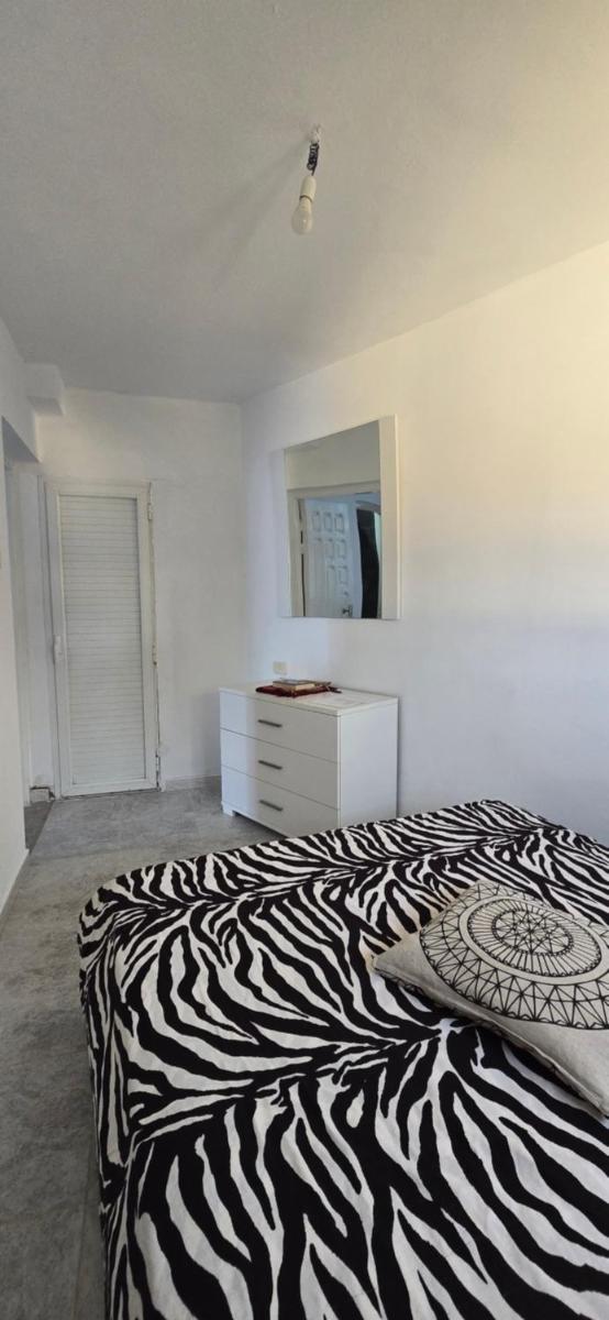 Ain Draham sejour 1, appartement deux pièces, privé,seulement familles!!! netflix, Youtube - Housity