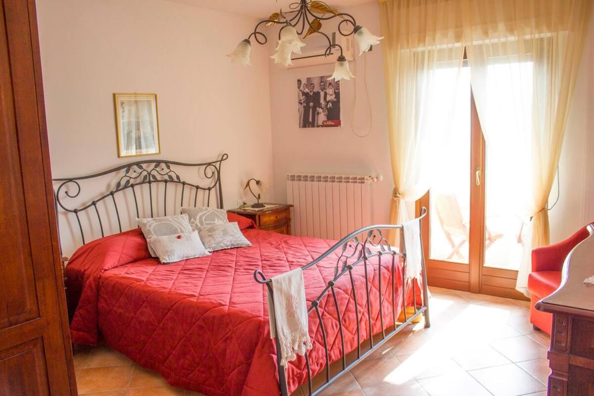 B&B 