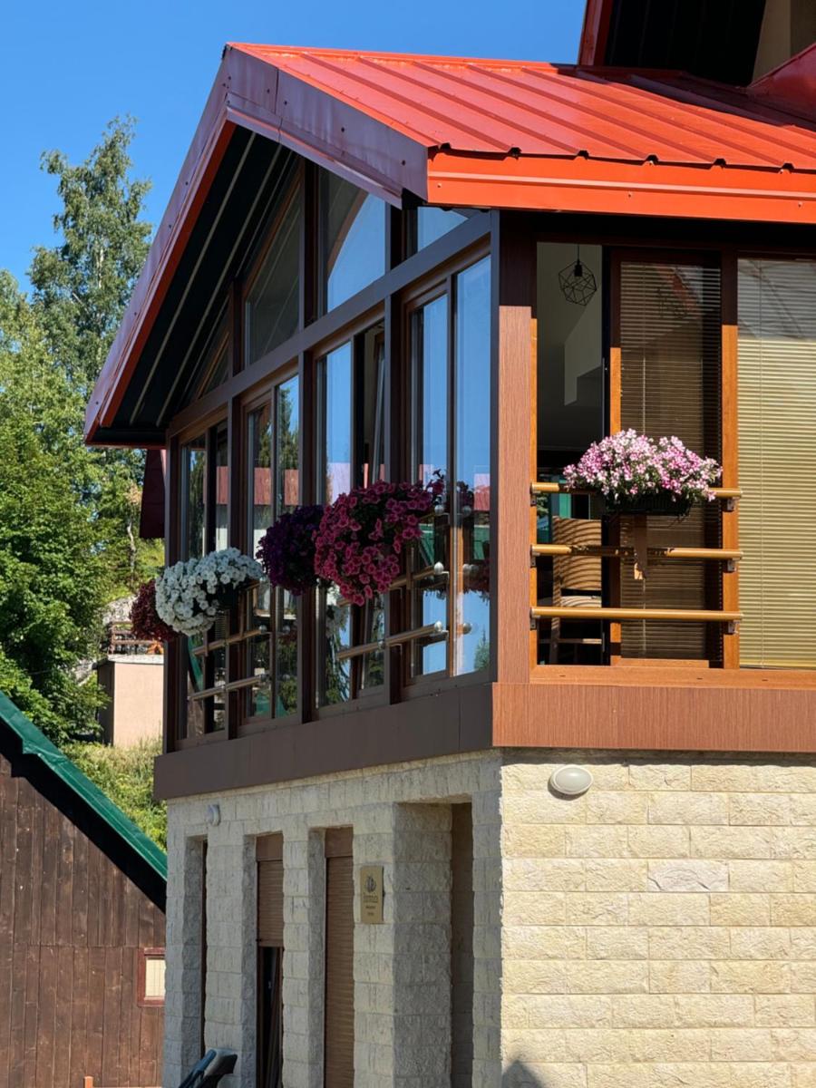 Borovnica Sweet Apartments - Housity