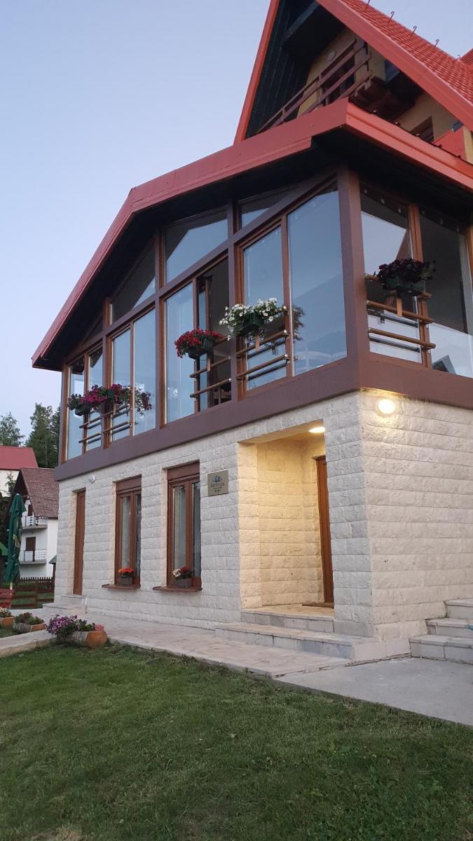 Borovnica Sweet Apartments - Housity