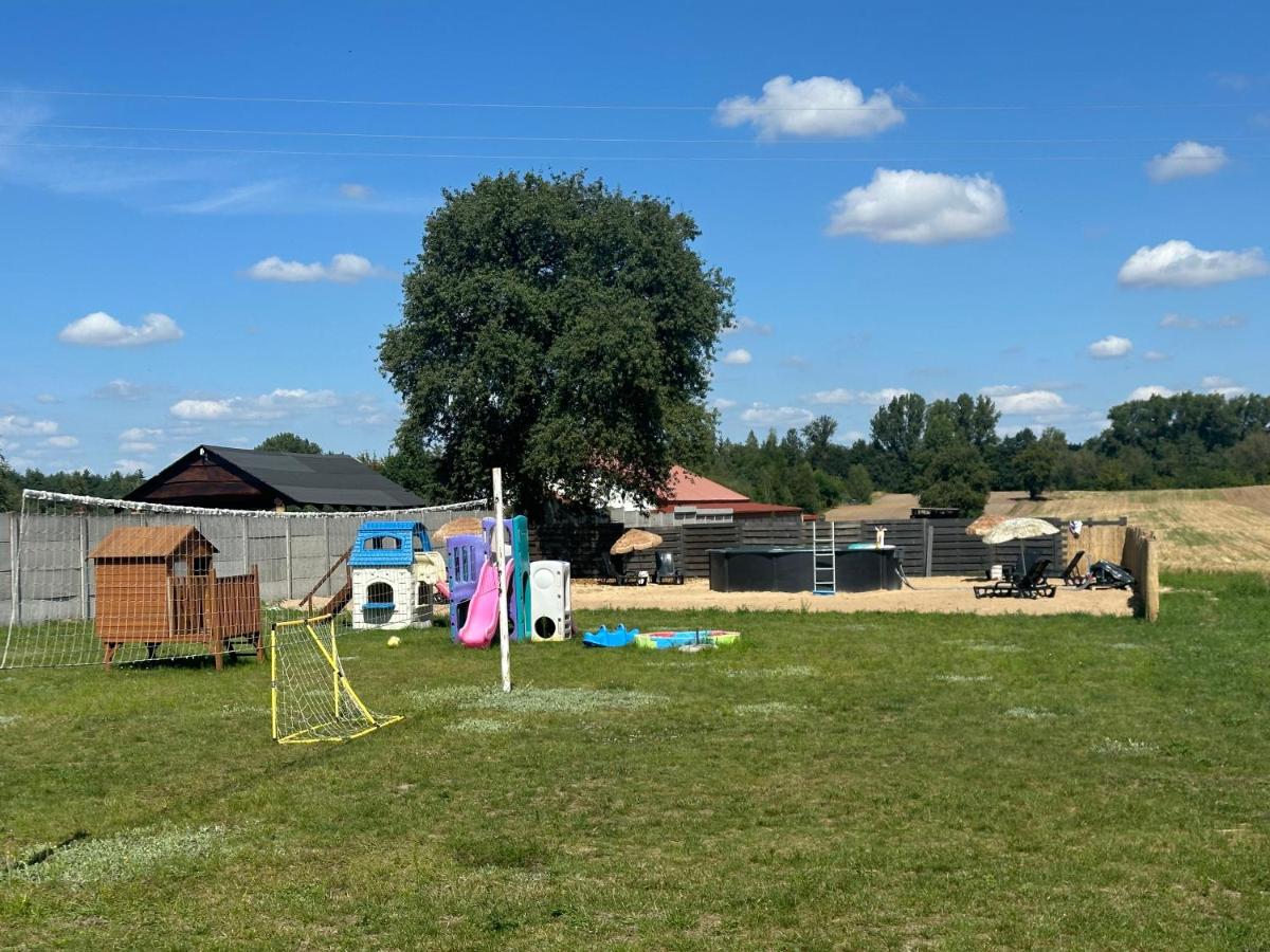 Domek letniskowy 8-osobowy nad jeziorem Wilczyńskim - Housity
