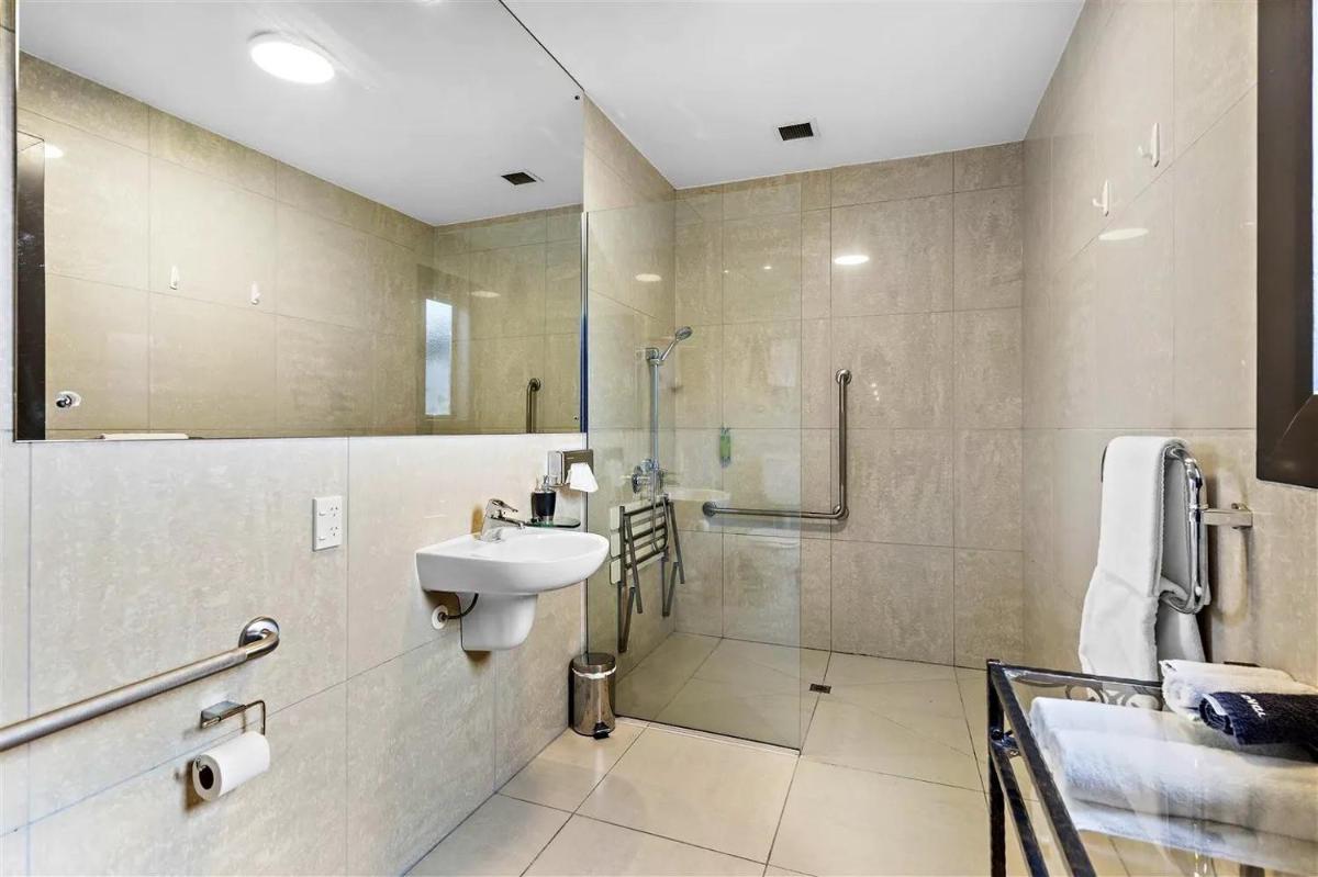 Gateway Motor Inn - Housity