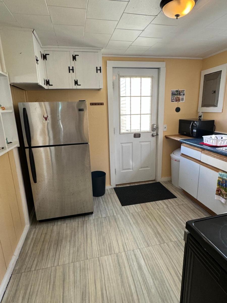 Beach Cottage on North Beach - Housity