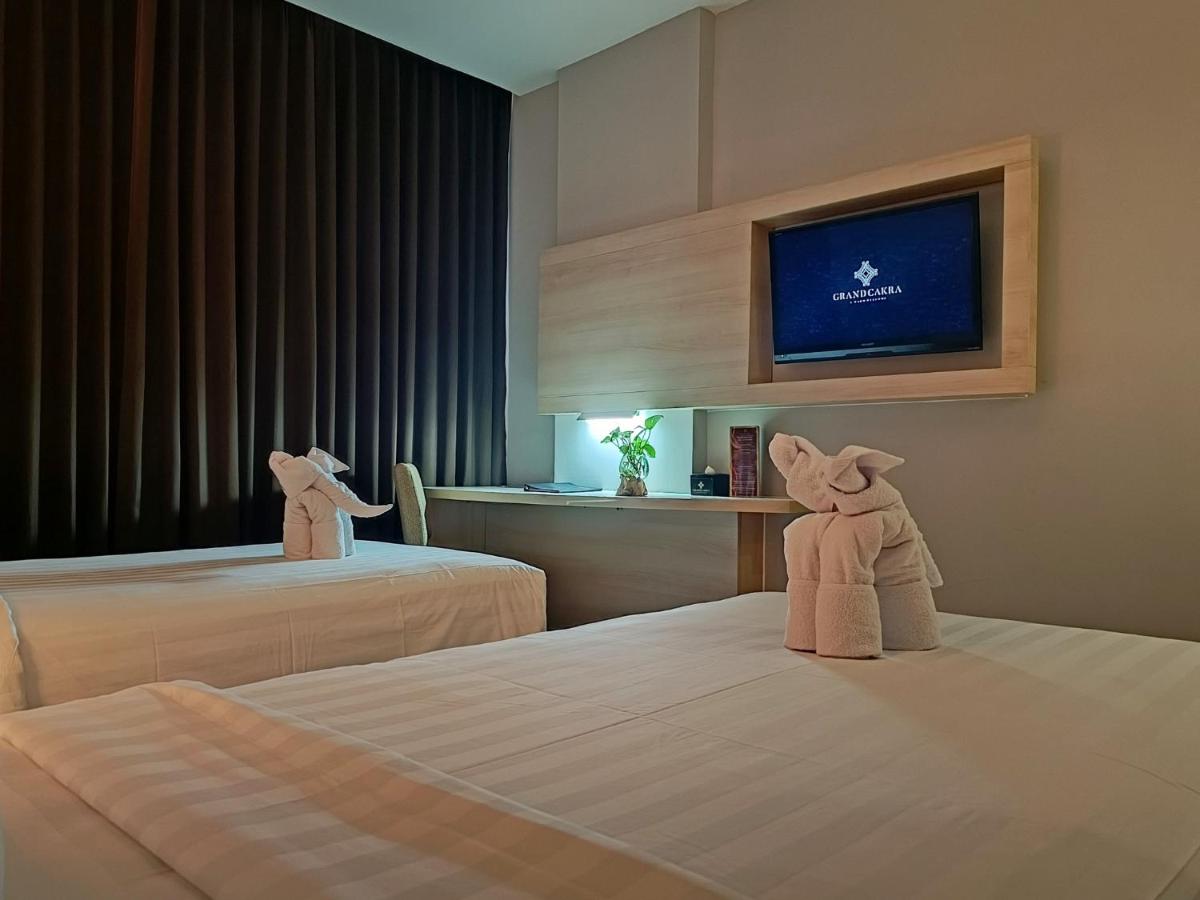 Grand Cakra Hotel Malang - Housity