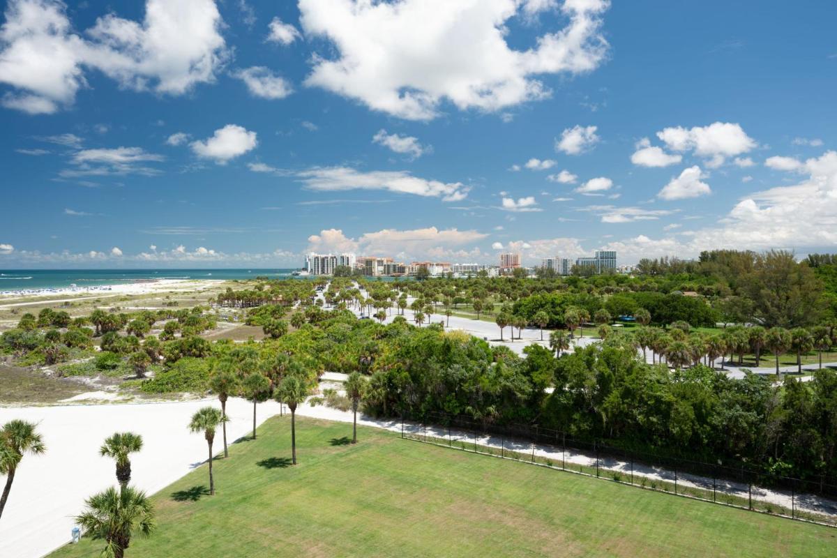 Sheraton Sand Key Resort - Housity