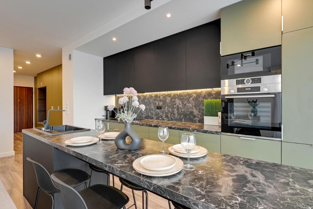 Downtown Apartments Aura - Riverside & Parking - Housity