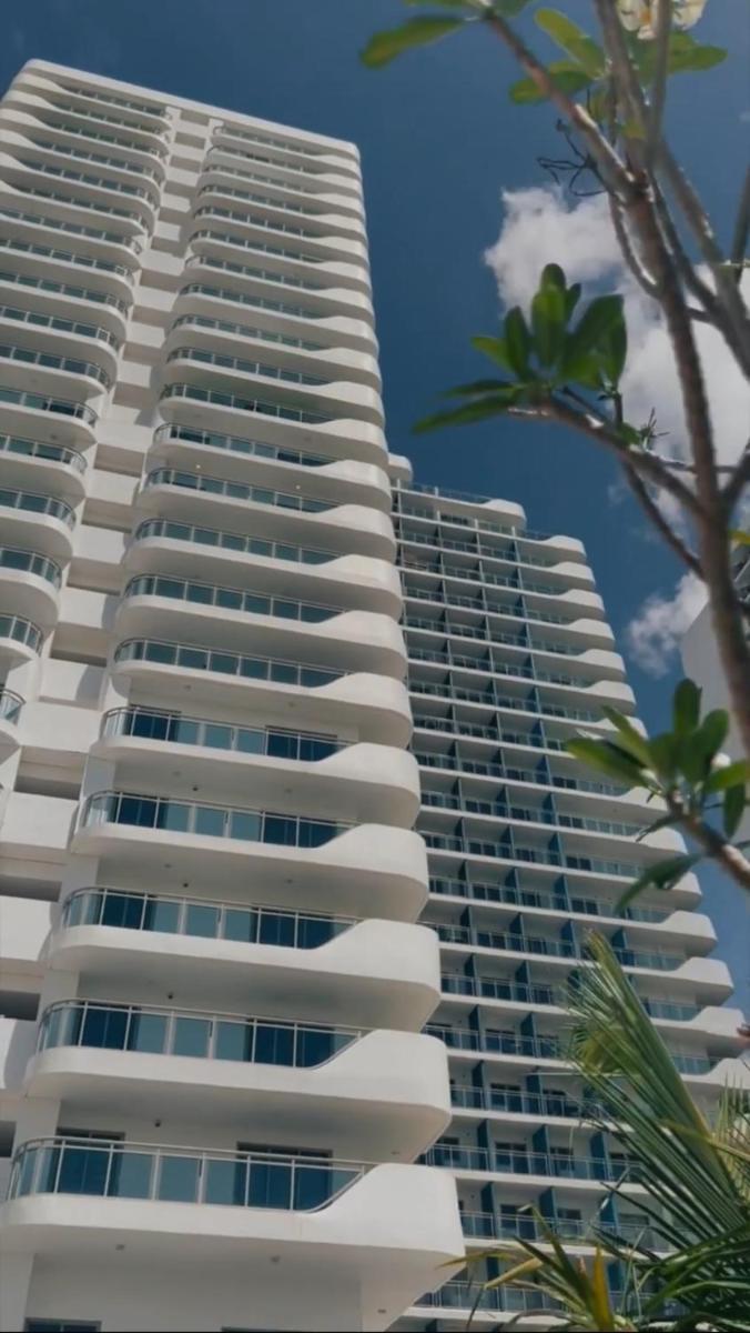 Azure North Staycations - Modern Bali - Housity