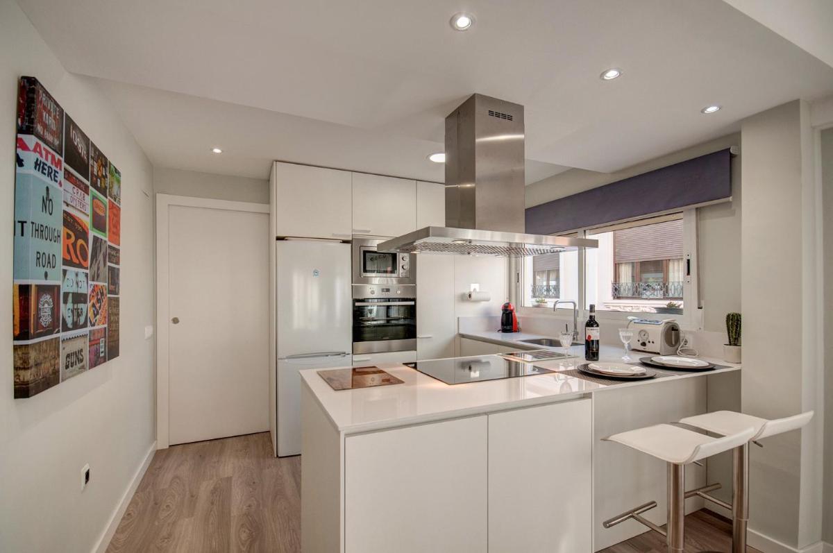 Beds & Breaks Casals - Housity