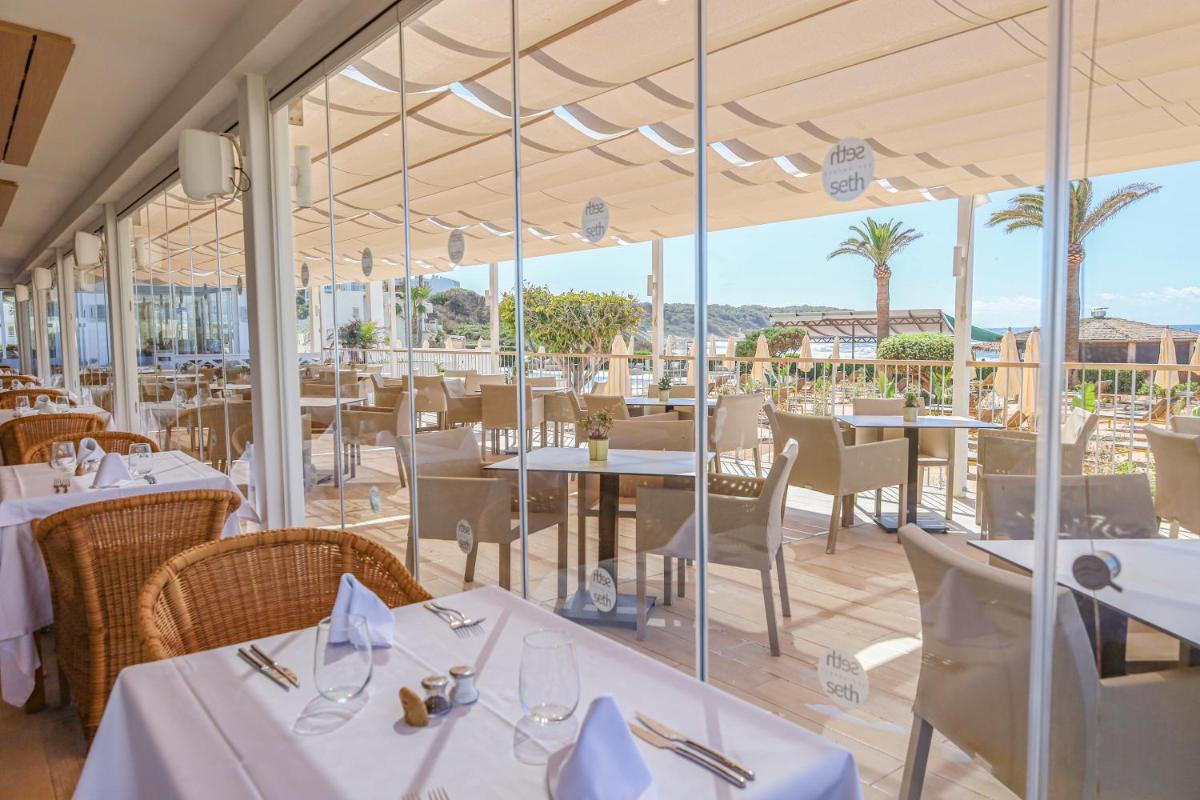 Un restaurante o sitio para comer en Seth Santo Tomás