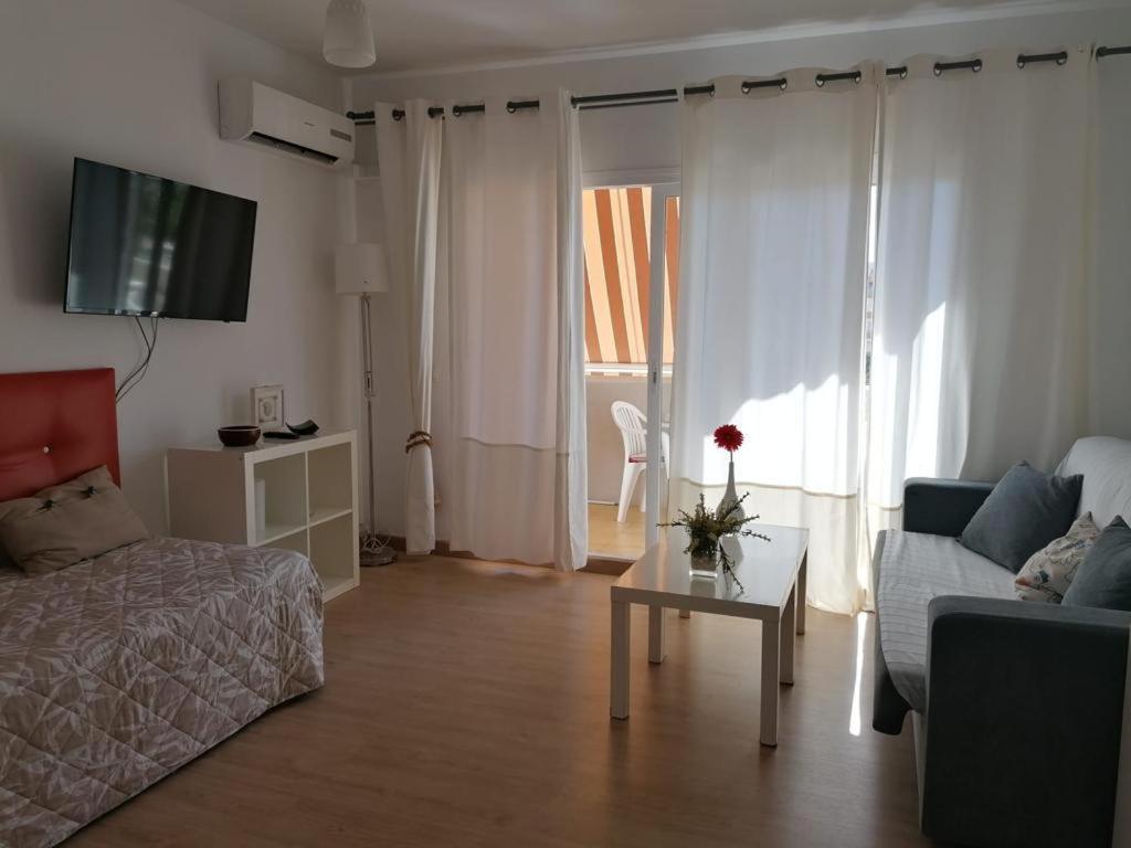 Suitetrails - EstudIo Benalbeach