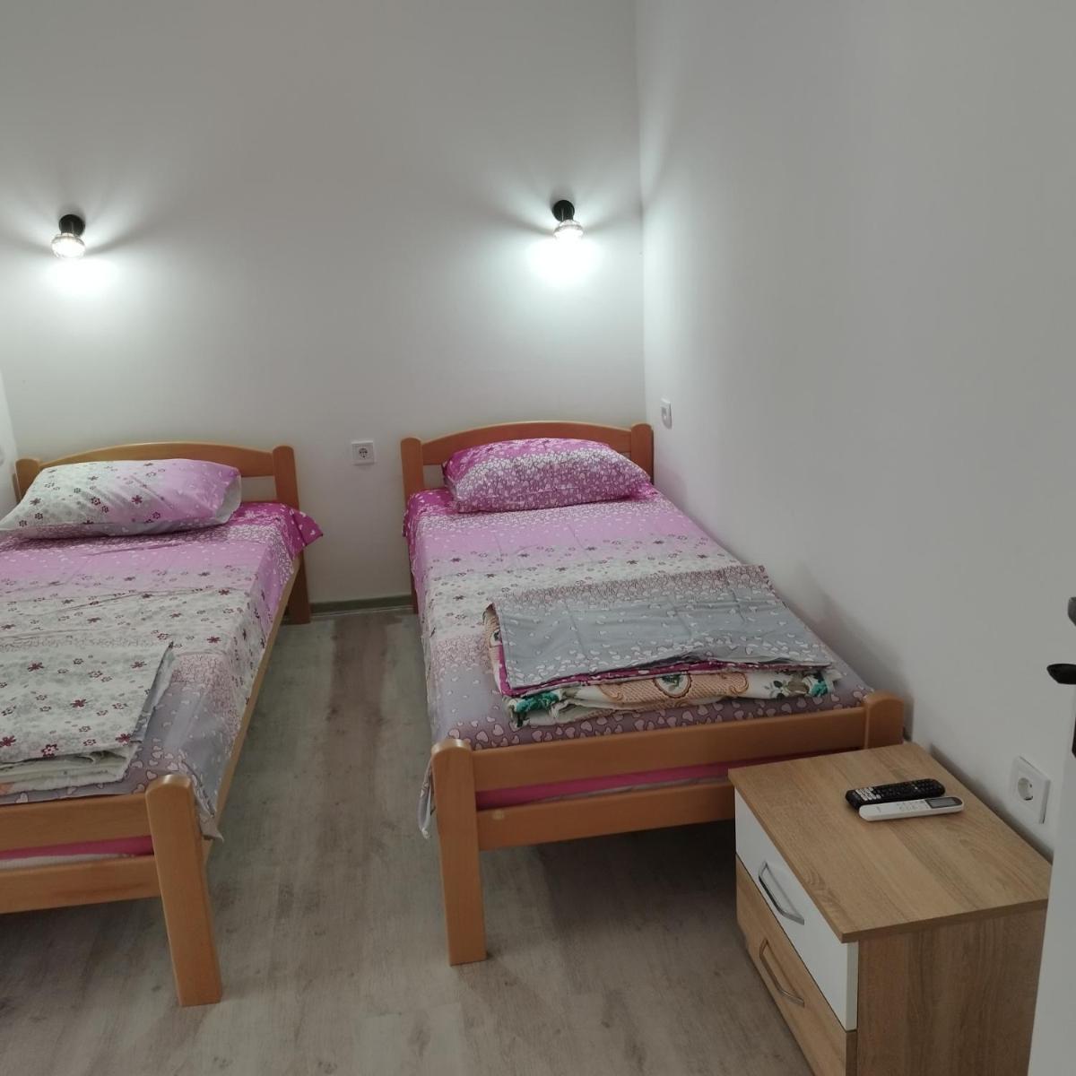 Apartmani 15 - Housity